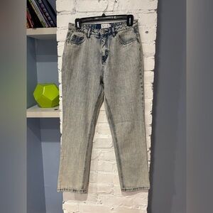 XLE Light Wash Denim Jeans Jill Straight Leg‎ Women’s Size 28